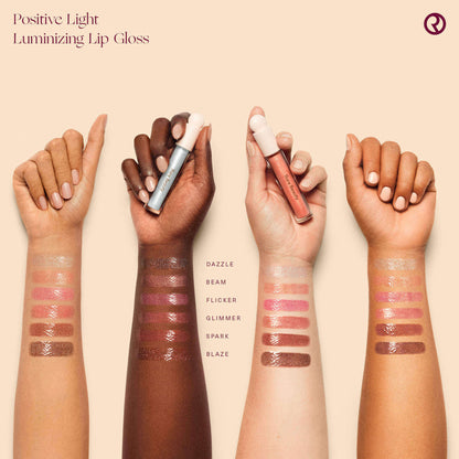 Brillo labial Rare Beauty Positive Light con destellos
