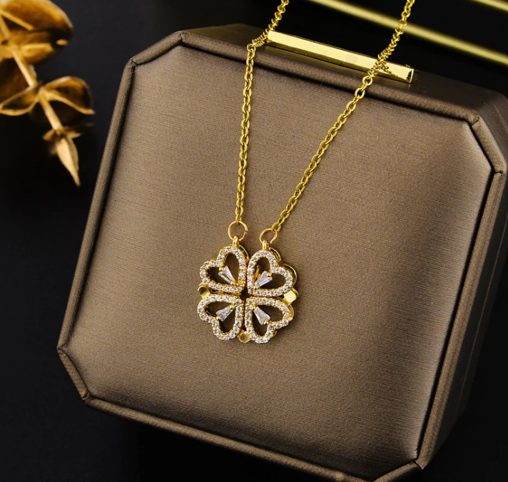 Collar  Trebol Dorado