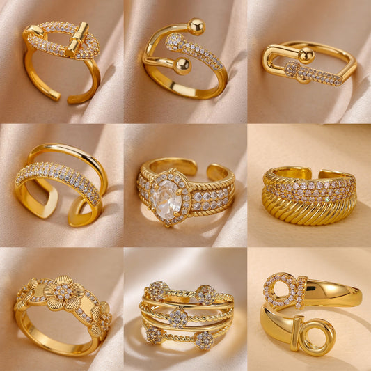 Anillo con diseño abierto