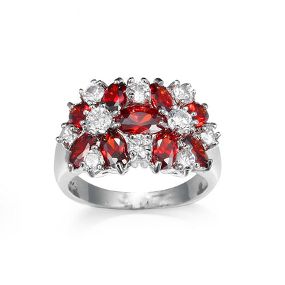 Anillo floral de circonita