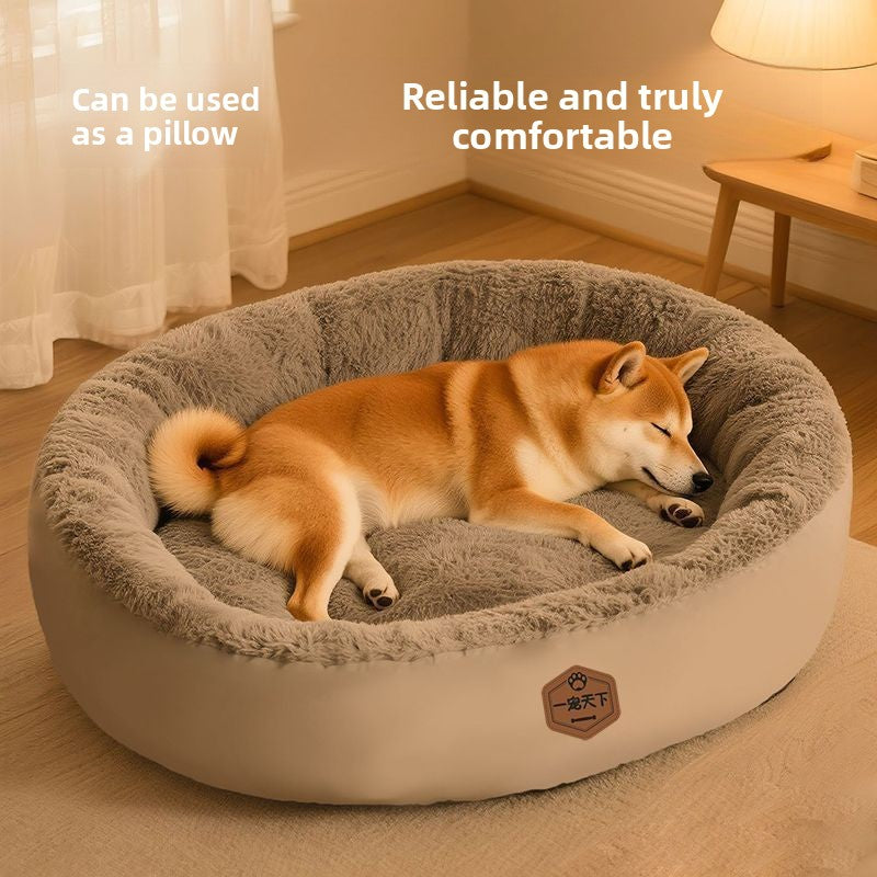 Cama aislante para mascotas con juguete