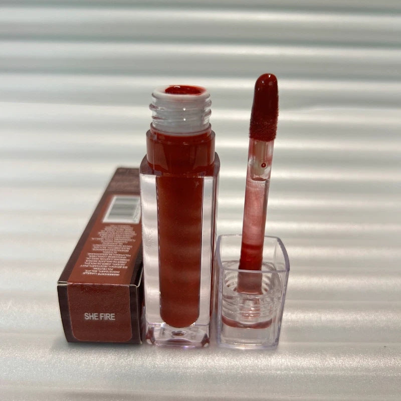 Brillo labial hidratante con brillo extra