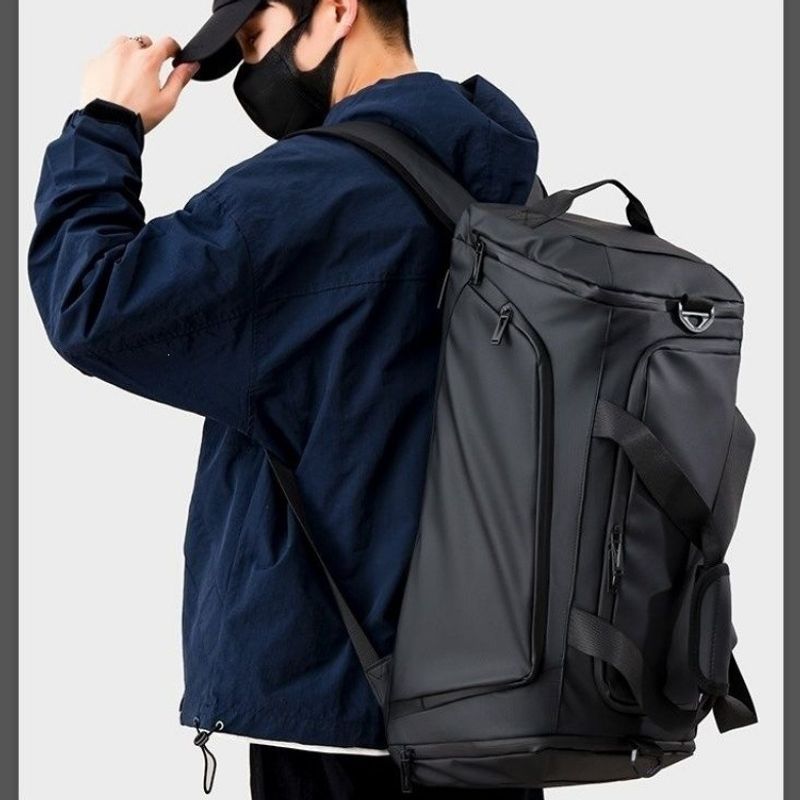 Bolsa de viaje impermeable con separación para ropa seca y húmeda