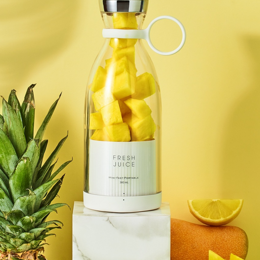 Vaso exprimidor portátil recargable por USB