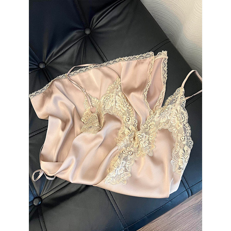 Pijama de seda con encaje para mujer
