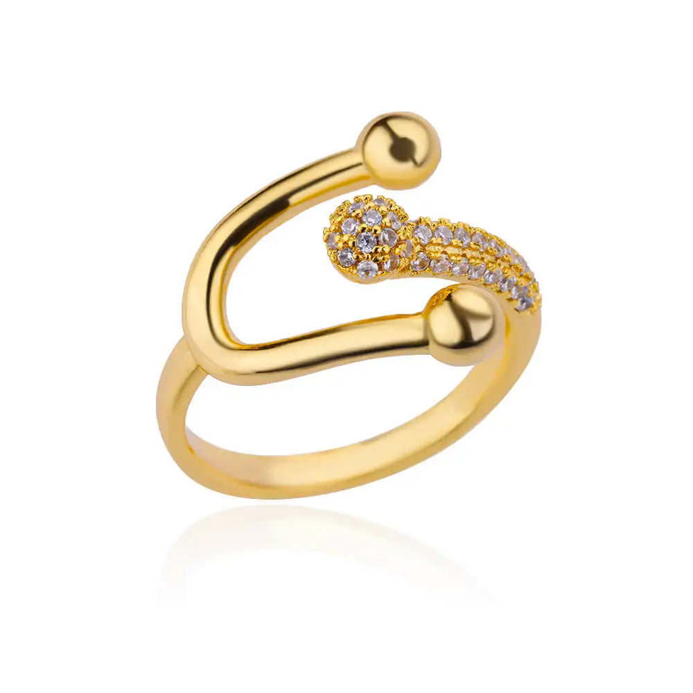 Anillo con diseño abierto