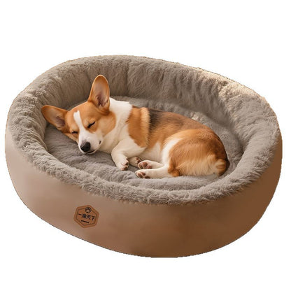 Cama aislante para mascotas con juguete